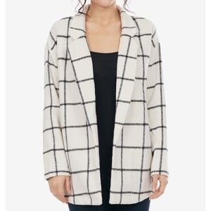 NWOT Le Lis windowpane open coat